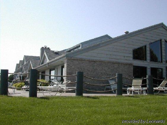 Americinn By Wyndham Lake City Exteriör bild